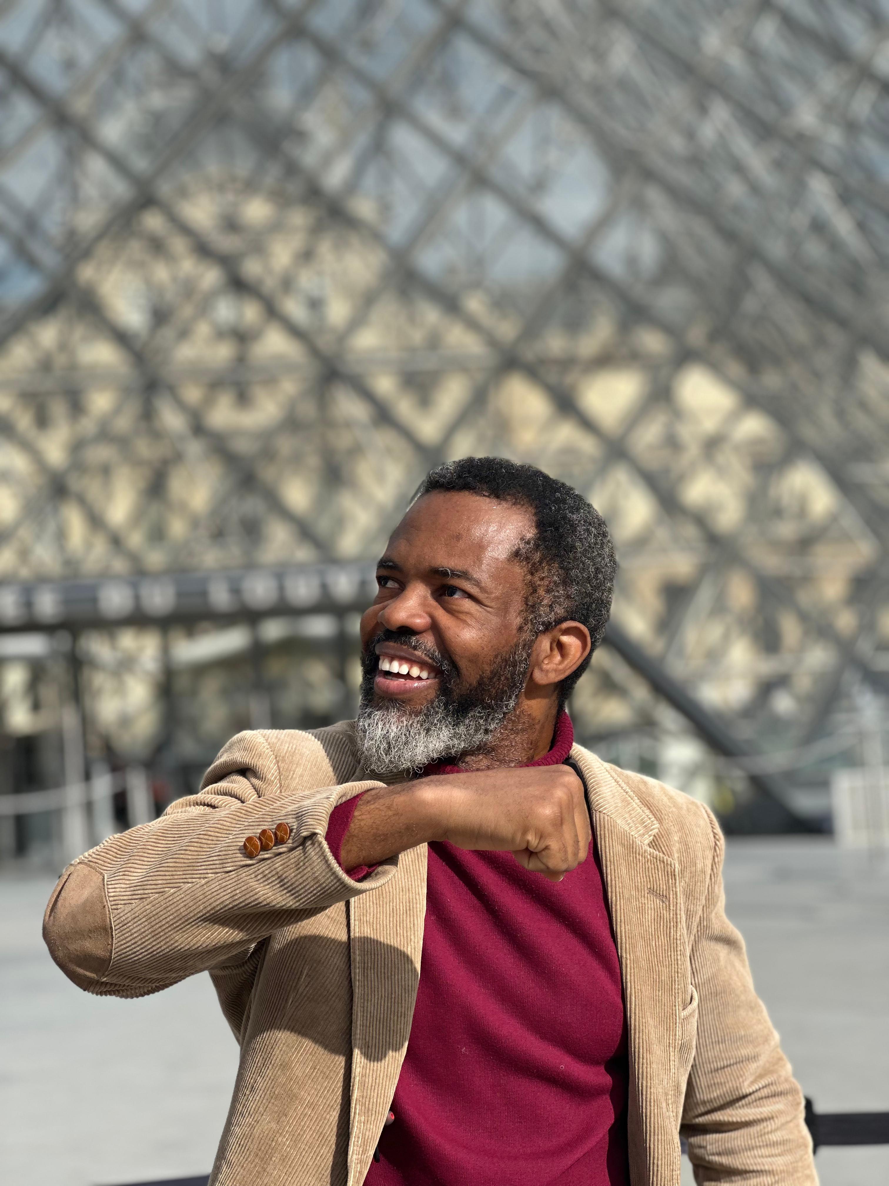 Jamike at the Louvre
